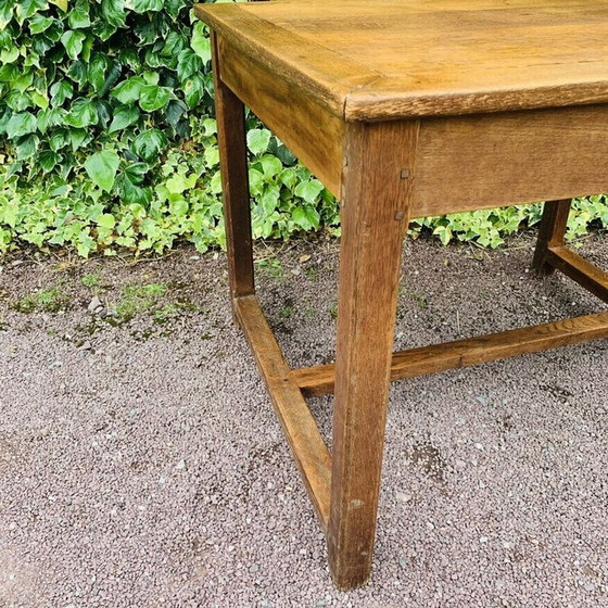 Image 1 of Vintage oak table
