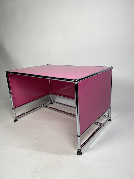 Image 1 of USM Haller children's desk, pink, custom-made