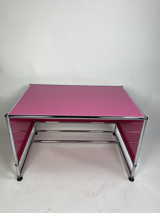 Image 1 of USM Haller children's desk, pink, custom-made