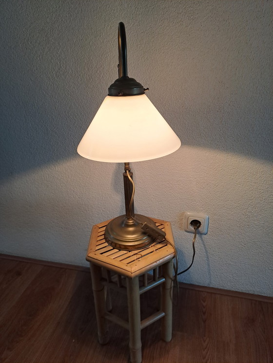 Image 1 of Lampe de bureau vintage Allemagne