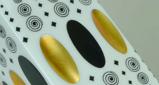 Image 1 of vaso heinrich gemmo decor porcellana bianca op art pop art bianco nero e oro anni '60