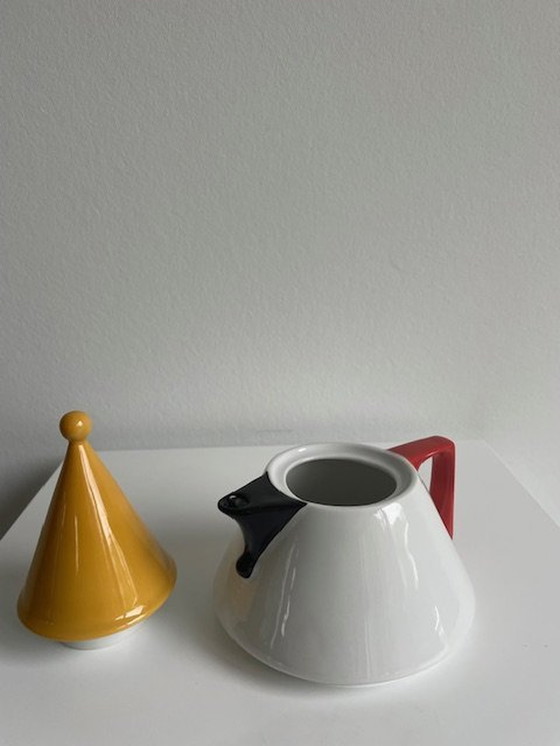 Image 1 of Unique Teapot: West Germany Bavaria By J. Kronester For Douwe Egberts