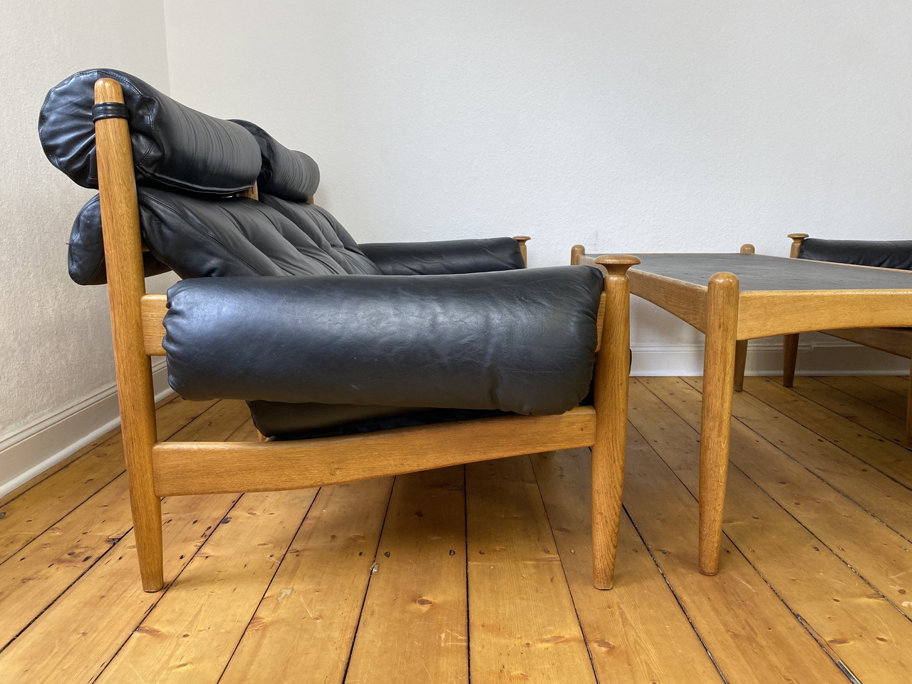 Three-piece Mid - Century seating group by Eric Merthen for IRE