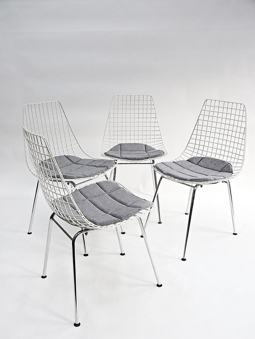 4X Wire Chair