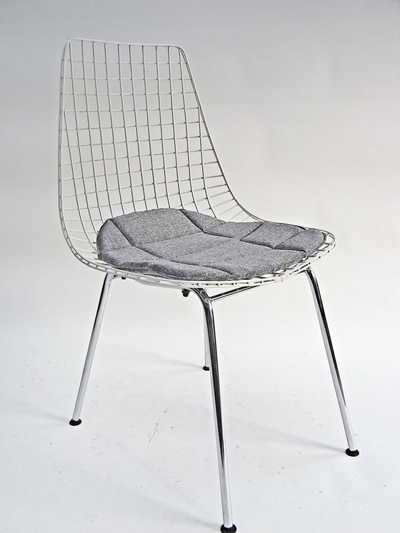 Image 1 of 4X Wire Chair