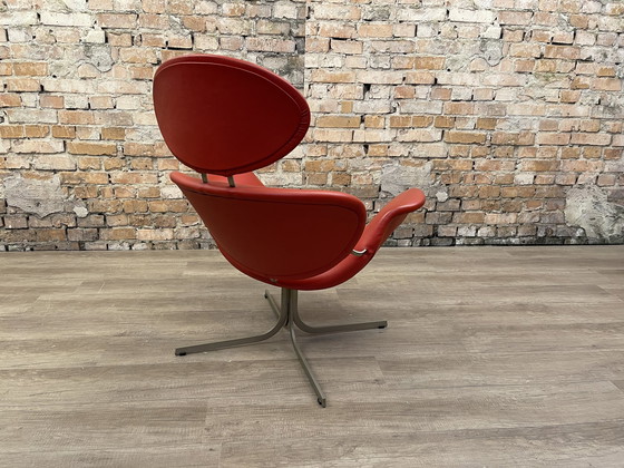 Image 1 of Fauteuil Artifort Big Tulip première édition