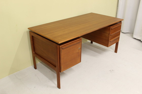 Image 1 of Scrivania vintage dal design danese, GV Møbler