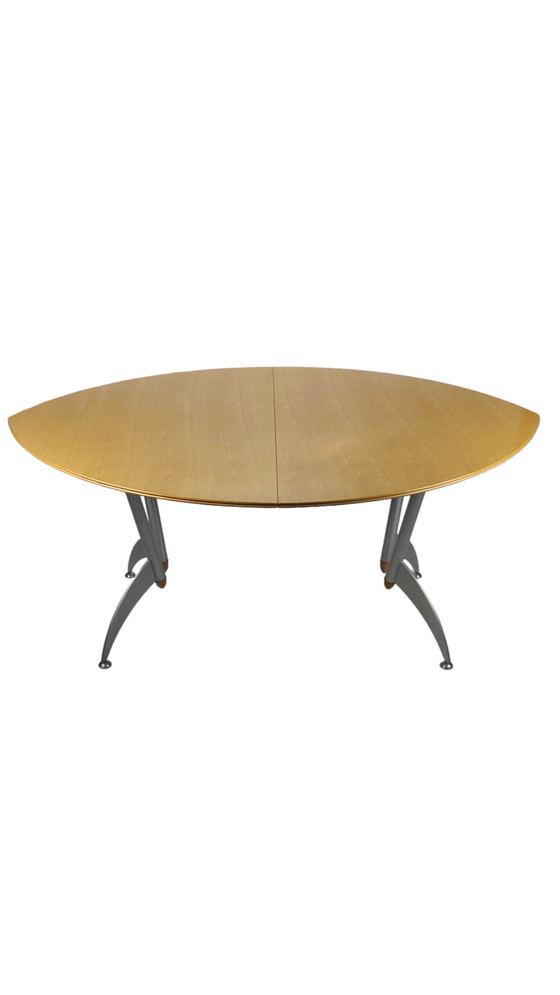 Image 1 of Table de salle à manger post-moderne du nouveau monde de Bree