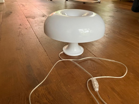 Image 1 of Lampe de table Artemide Nessino