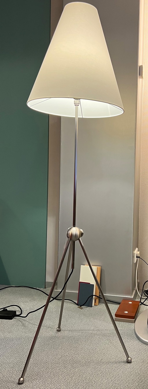 Simon and Schelle Rika Floor lamp