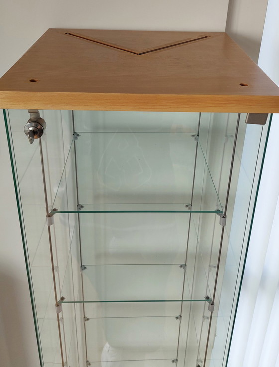 Image 1 of Display case Floatline Full glass suspension