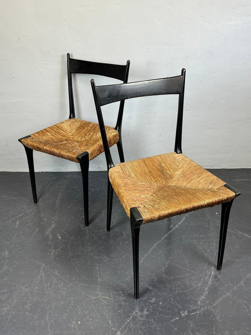 Set Of Two S11 Chairs Made By Alferd Hendrickx