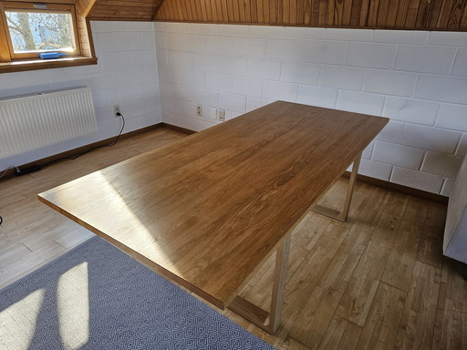 Fritz Hansen Table