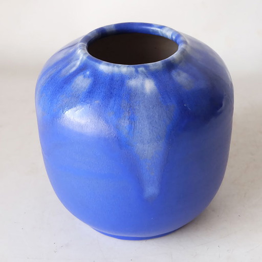 Pieter Groeneveldt (1889-1982) Blue glazed earthenware vase.