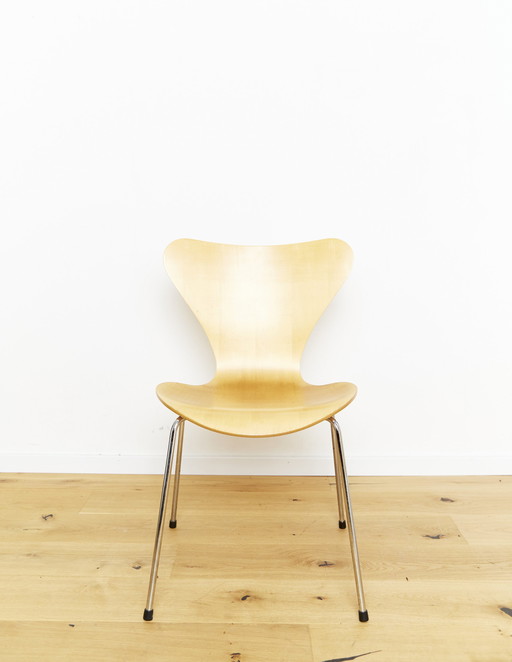 Arne Jacobsen Chair 3107 For Fritz Hansen