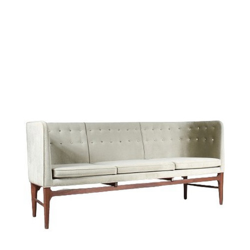 "AJ5" Sofa by Arne Jacobsen and Flemming Lassen for &Tradition, Denmark 2020