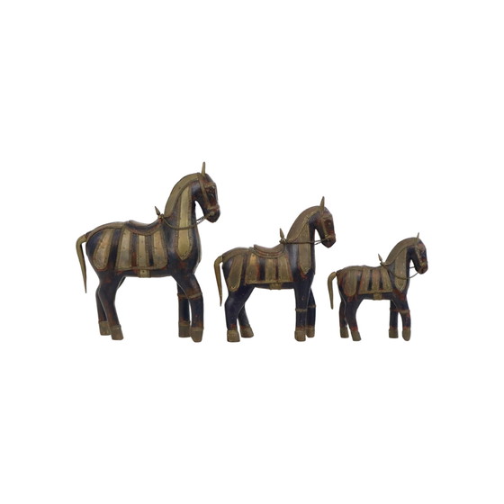 Image 1 of Chevaux Marwari en bois d'époque