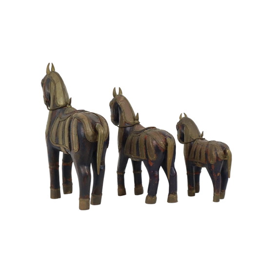 Image 1 of Chevaux Marwari en bois d'époque