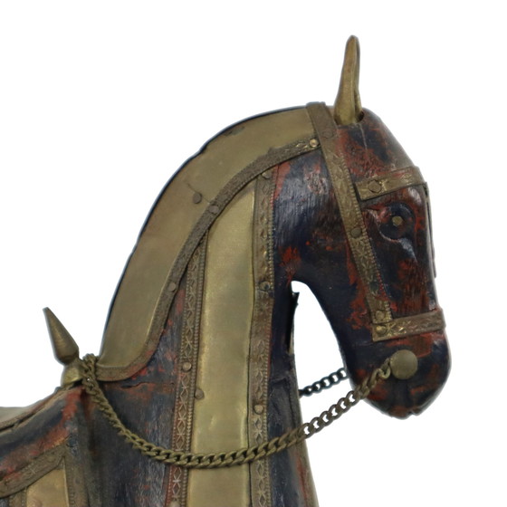 Image 1 of Chevaux Marwari en bois d'époque