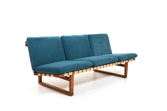 Image 1 of Model 211 Sofa by Børge Mogensen for Fredericia, 1950s