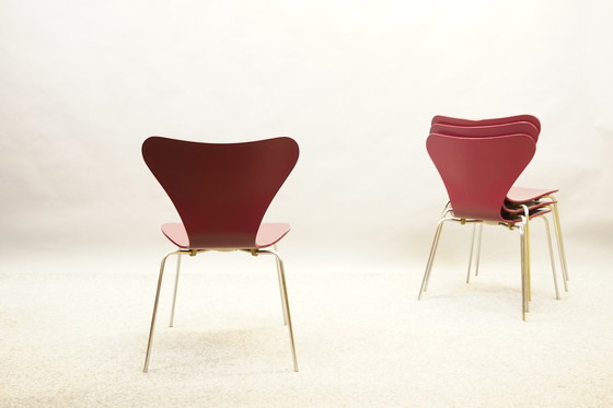 Image 1 of Mid - Century 3107 chairs by Arne Jacobsen for Fritz Hansen, set of 4