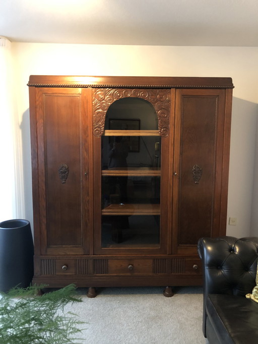 Classic Oak Cabinet