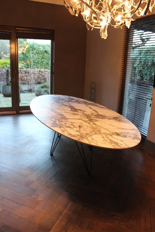 Joli Wire Elyps Ceramic Table