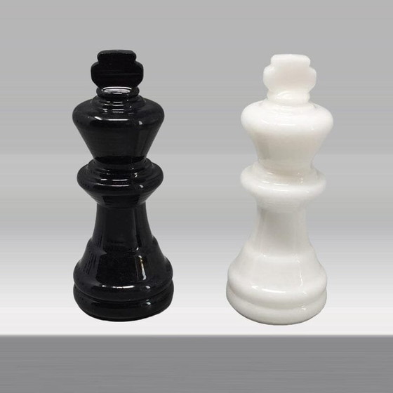 Image 1 of 1970S Gorgeous Black And White Chess Set In Volterra Alabaster Handmade. Made In Italy