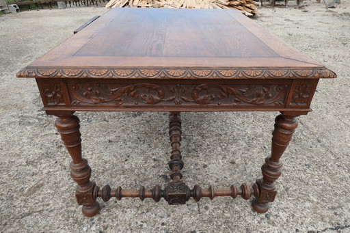 Renaissance Style Oak Desk