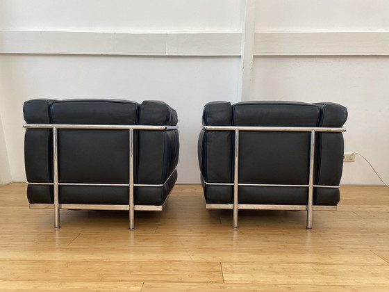 Image 1 of 2x Cassina LC2 armchairs