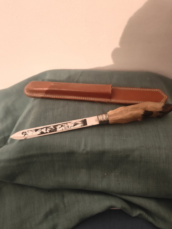 Image 1 of Tagliacarte vintage con piede di porco