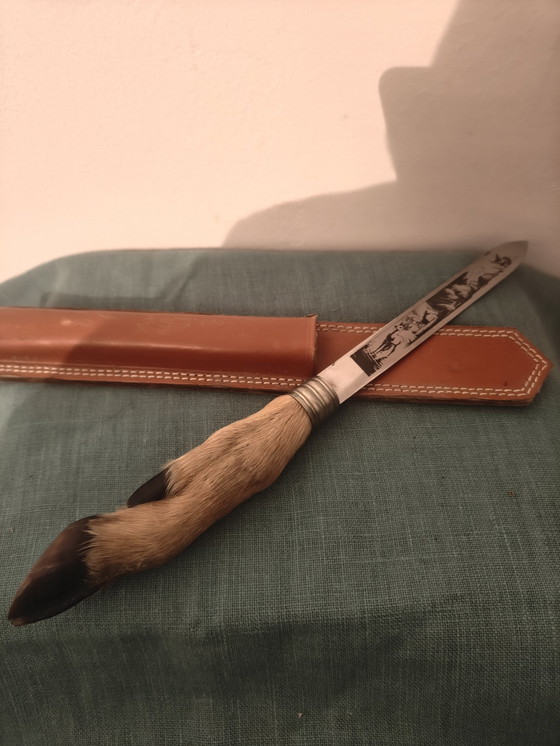 Image 1 of Tagliacarte vintage con piede di porco