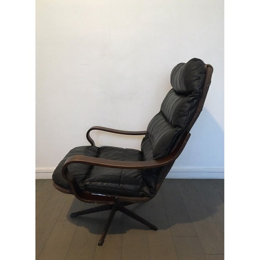 Vintage danish armchair in black leather