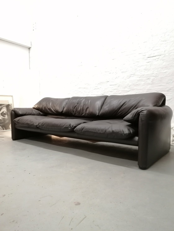 Image 1 of Divano in pelle Cassina Maralunga 3 posti, anni &#39;60 e &#39;70