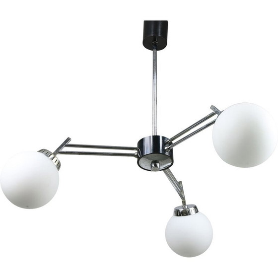 Image 1 of Lampadario vintage italiano in stile Space Age cromato e opalino a 3 bracci