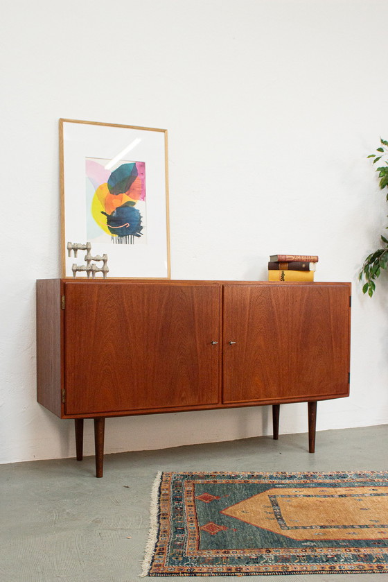 Image 1 of Vintage teak sideboard chest of drawers Hundevad