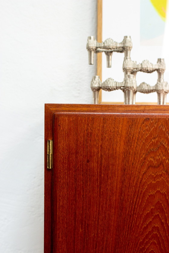 Image 1 of Vintage teak sideboard chest of drawers Hundevad