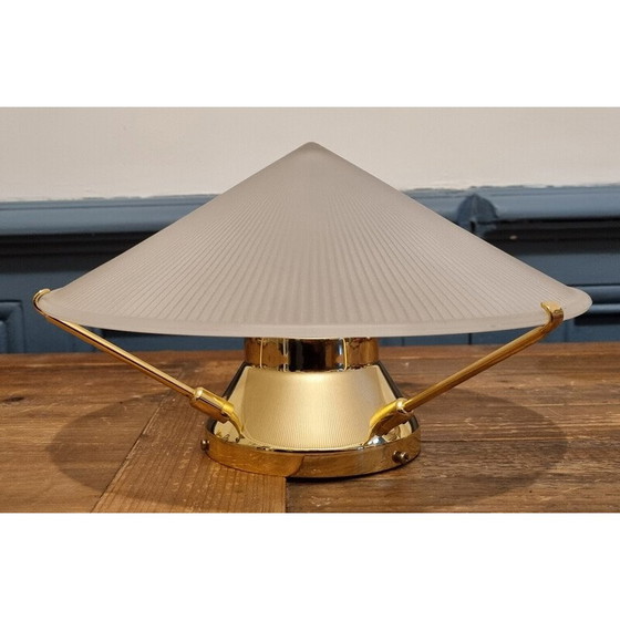 Image 1 of Pair of vintage wall lights in gold metal and glass in the shape of a Chinese hat