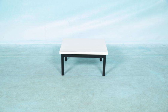 Image 1 of Table basse style Memphis 80s, table d'appoint noir et blanc