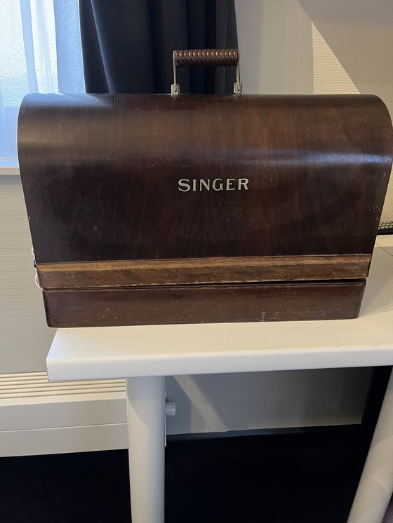 Image 1 of Singer Sewing Machine From 1928