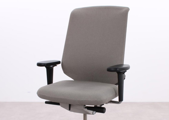 Image 1 of Vitra Meda Pro office chair gray