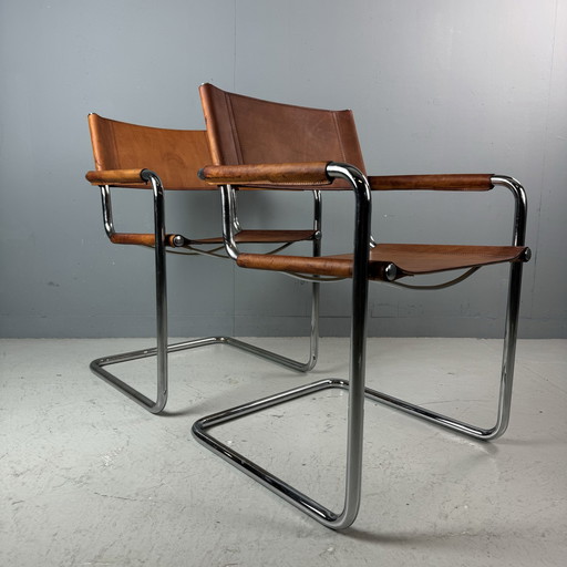 2x S34 Bauhaus chairs Linea Veam by Mart Stam, 1970