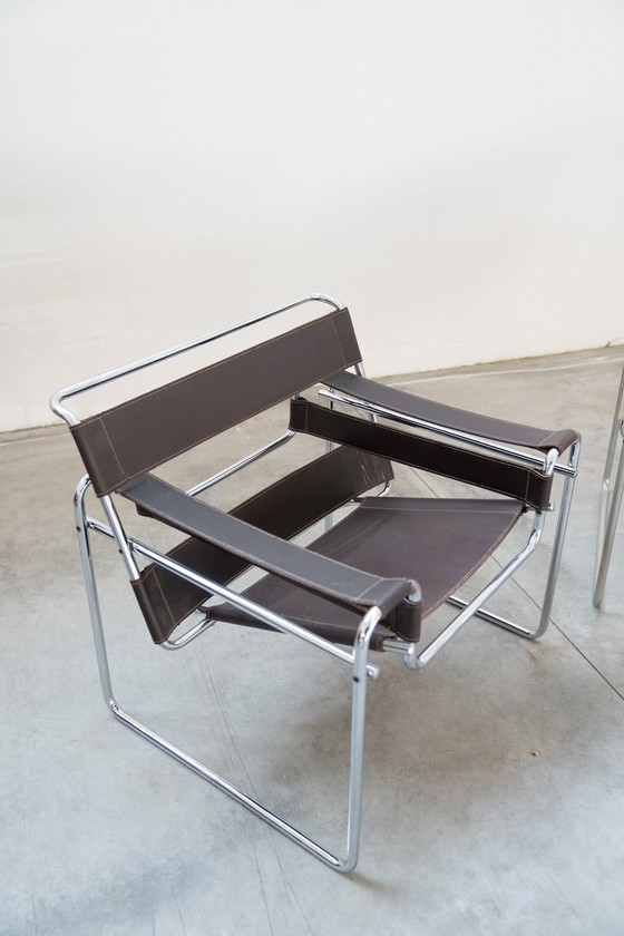 Image 1 of Pair of brown and beige armchairs in leather and iron, 1970s