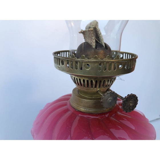 Image 1 of Vintage Victorian oil lamp with milk glass and iron metal, England 1900