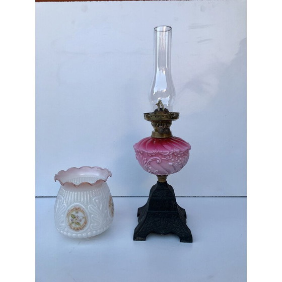 Image 1 of Vintage Victorian oil lamp with milk glass and iron metal, England 1900