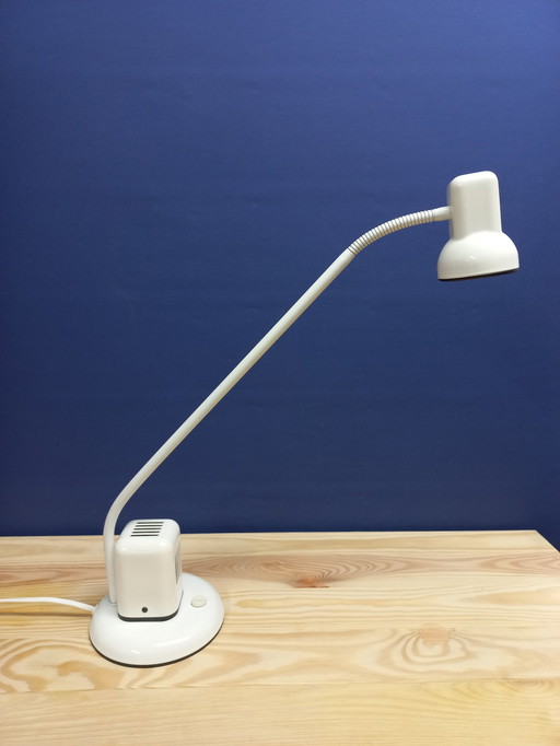 1X Vrieland Design Desk Lamp