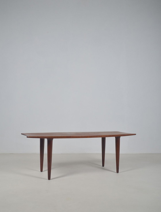 Image 1 of Danish coffee table in solid wood with fine design, 1960s