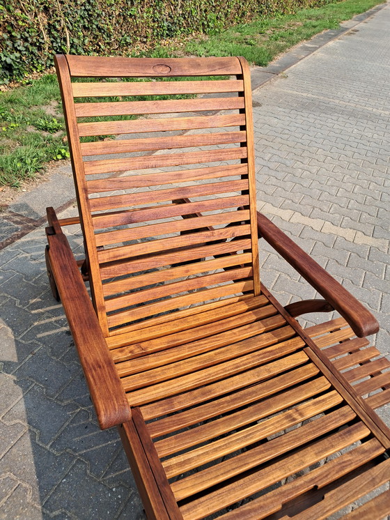 Image 1 of Chaise longue Hartman Prestige en teck avec coussin Hartman Havana Blue