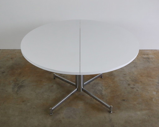 Vintage Extendable Round Dining Table