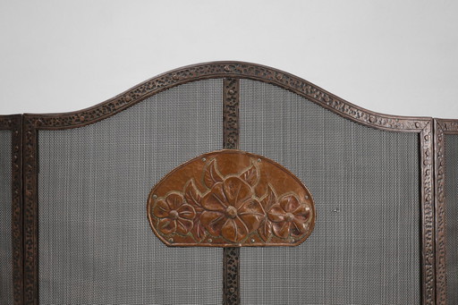 French Art Deco wrought iron fireplace screen with 3 panels